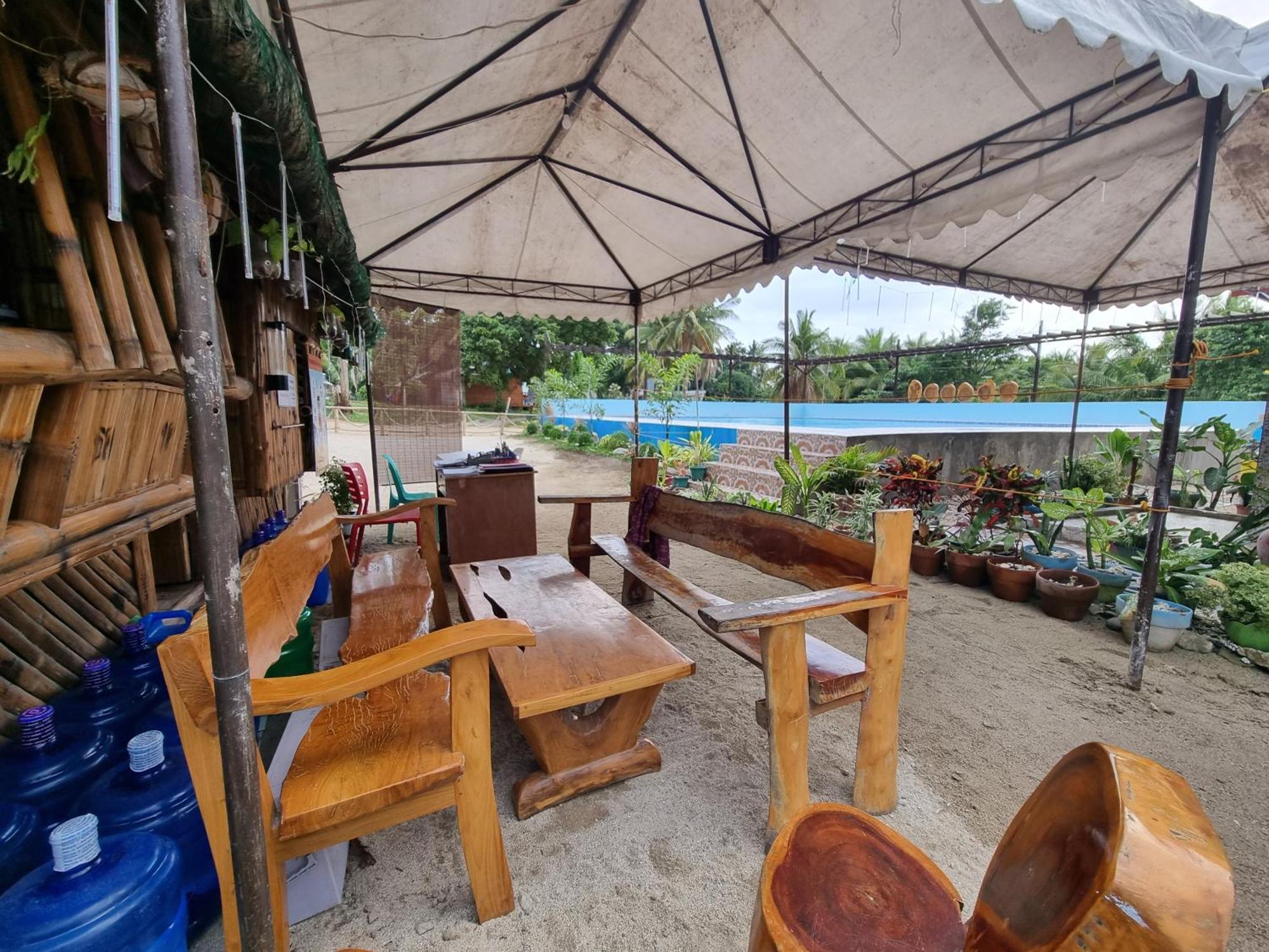Yemaya De Laiya Powered By Cocotel Batangas ภายนอก รูปภาพ